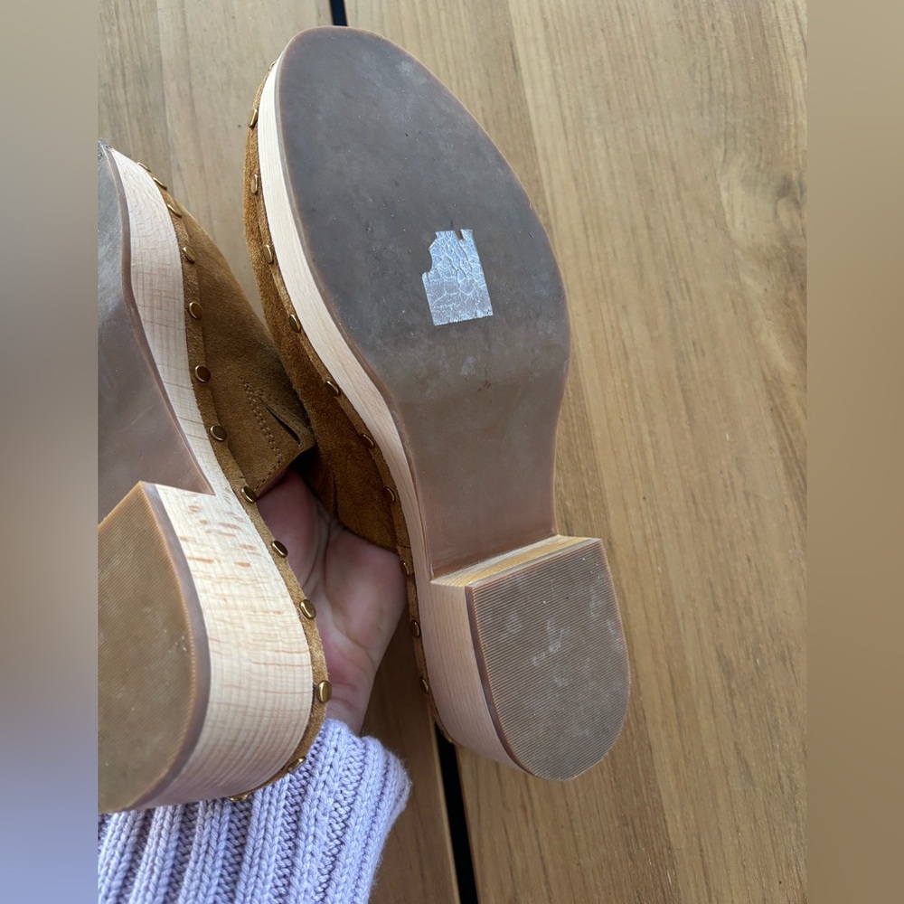 J. CREW Dakota Clogs Tan Suede Size 7 - Picture 6 of 7